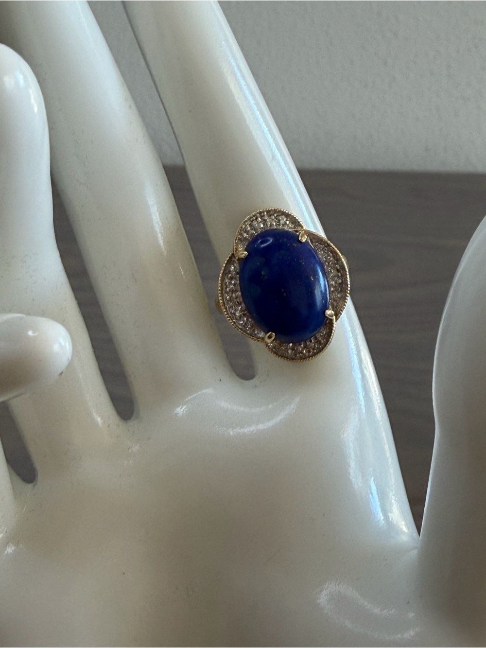 14k Gold Cocktail Ring with Lapis Lazuli Stone